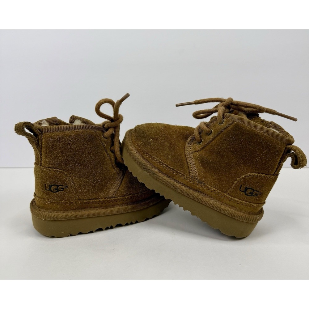 Ugg Neumel II Chestnut Suede Toddler Kids chukka Boots  Size 6